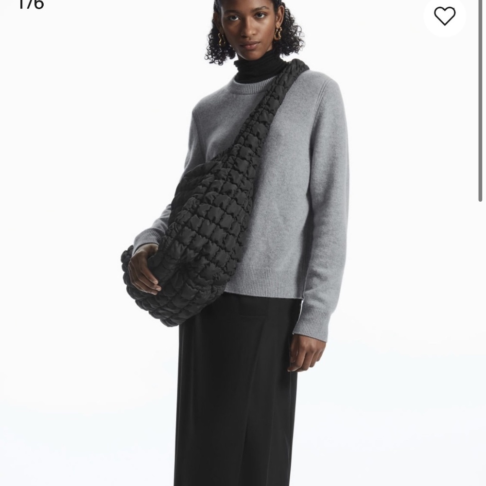 Cos oversize quilted bag